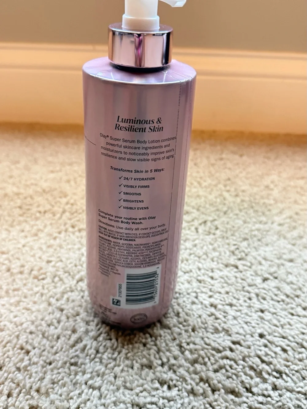 OLAY Super Serum Body Lotion - Light Pink Bottle
